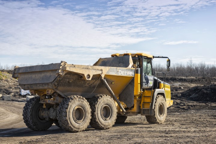 Articulated Dump Truck 260E